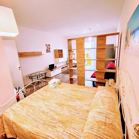 דירה Casa Via Leuca לצ'ה